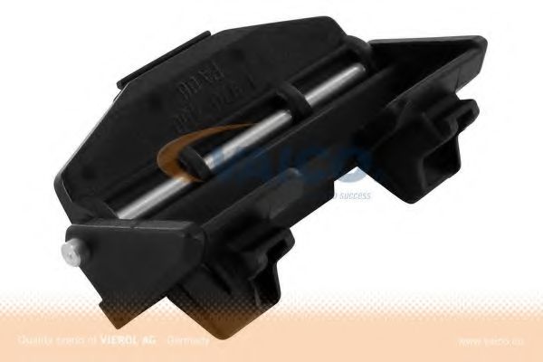 Шарнир, крышка бензобака Vaico V201370